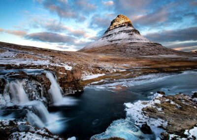 Vuelta a Islandia en coche de alquiler